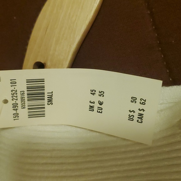 Abercrombie & Fitch Cropped Sweater - Picture 5 of 5